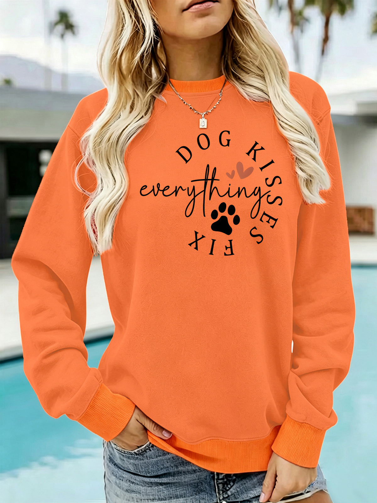 Wear a round neck fleece hoodie